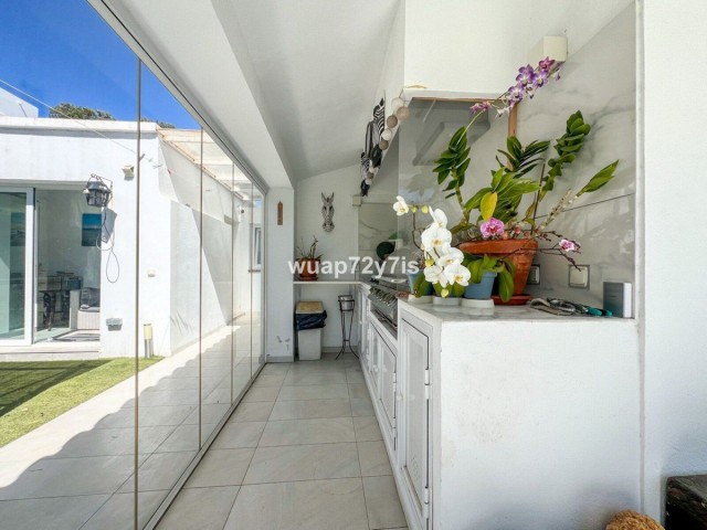 3 Soveroms Villa i Atalaya