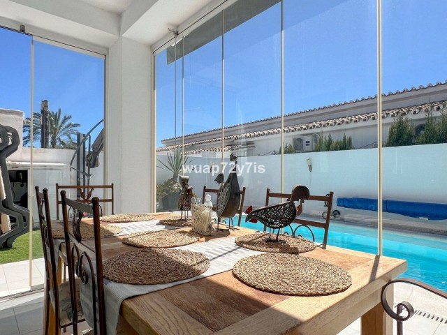 3 Soveroms Villa i Atalaya