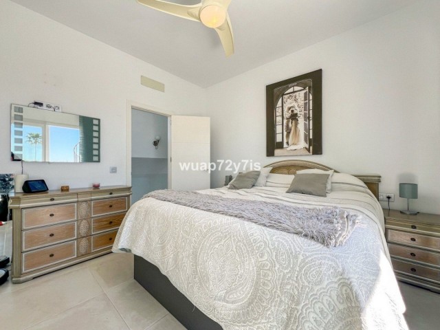 3 Soveroms Villa i Atalaya