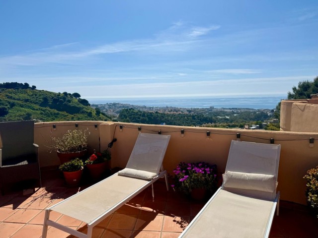 3 Bedrooms Apartment in Calahonda