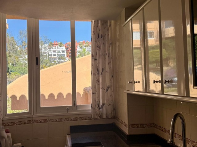 3 Bedrooms Apartment in Calahonda
