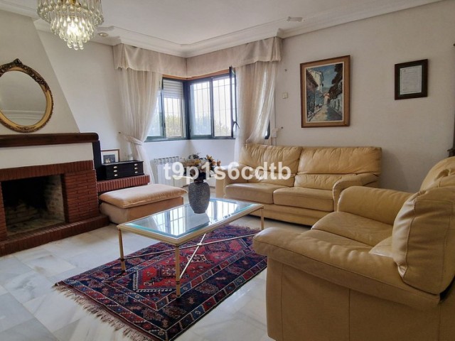 5 Makuuhuoneen Huvila Marbella