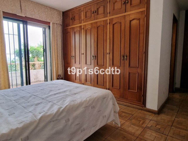 5 Makuuhuoneen Huvila Marbella