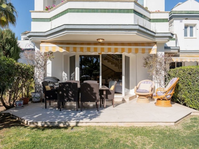 4 Sovrums Radhus i New Golden Mile