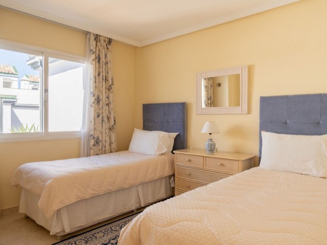 4 Sovrums Radhus i New Golden Mile