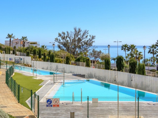 Ático con 3 Dormitorios  en Torrequebrada