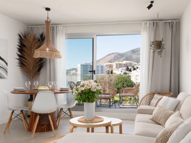 Ático con 3 Dormitorios  en Torrequebrada