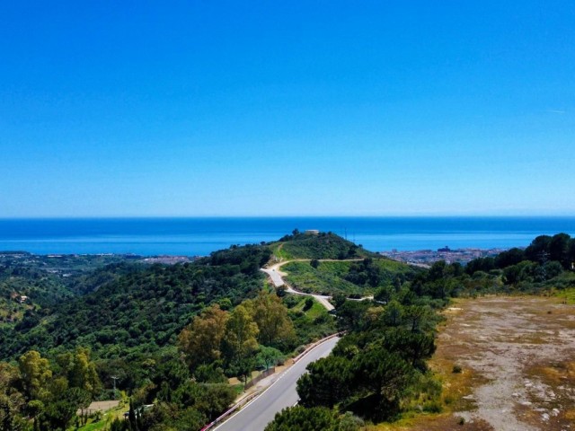  Grundstück in Estepona