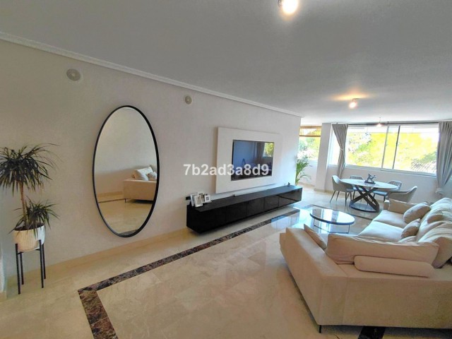 Apartment, Nagüeles, R5353675