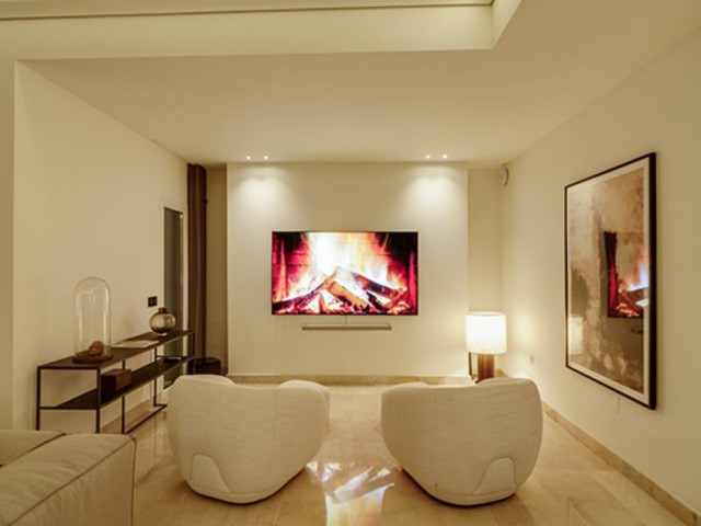 5 Bedrooms Villa in Nueva Andalucía