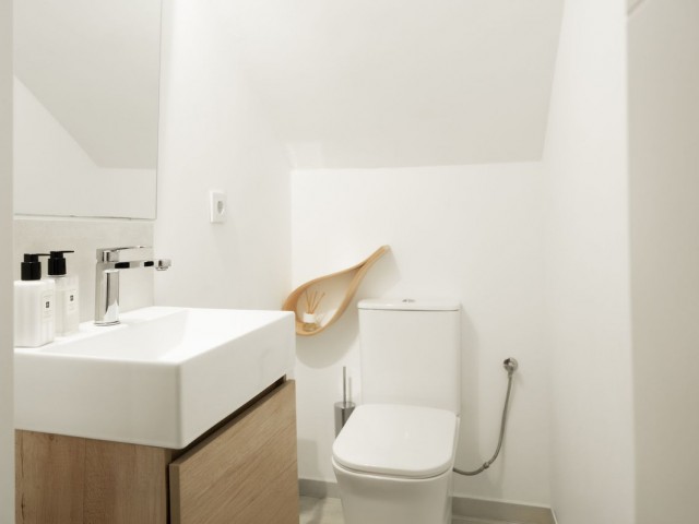 4 Bedrooms Villa in Estepona