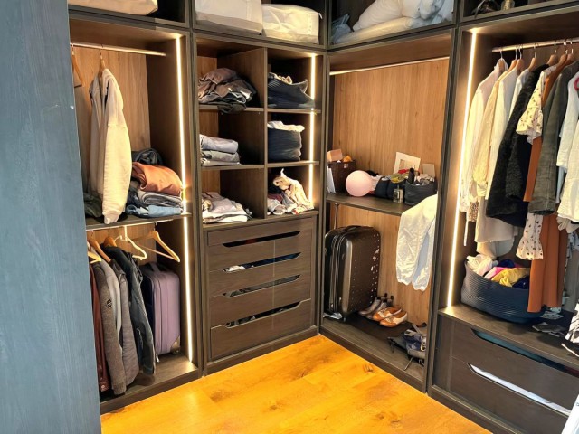 5 Bedrooms Villa in Mijas