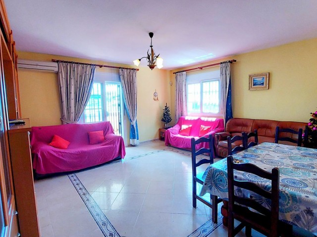 5 Bedrooms Villa in Mijas