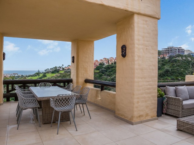 Penthouse avec 3 Chambres  à La Duquesa