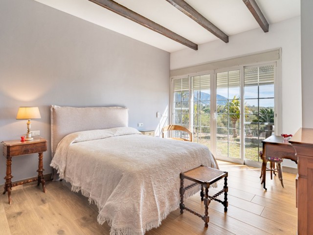 3 Bedrooms Villa in Mijas