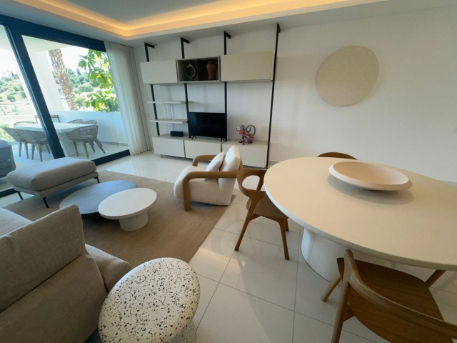 2 Bedrooms Apartment in Benahavís