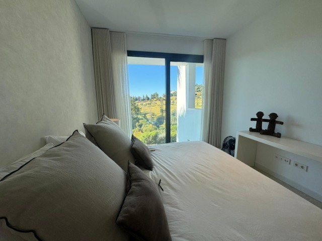 2 Bedrooms Apartment in Benahavís