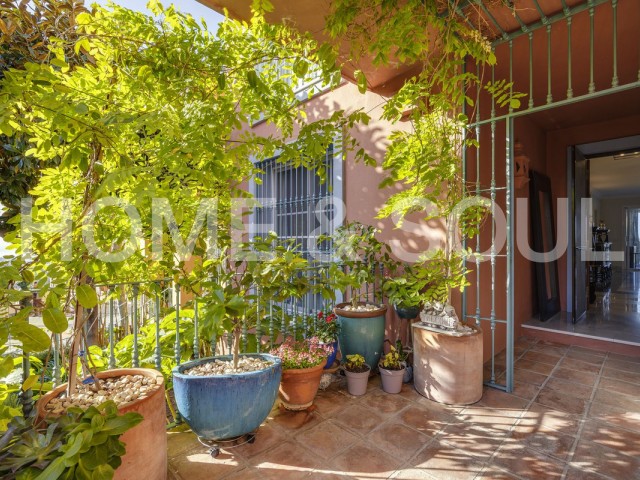 Huoneisto, Monte Halcones, R5351665