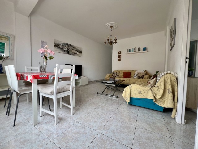 4 Bedrooms Apartment in Málaga