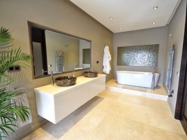 6 Slaapkamer Villa in Guadalmina Baja