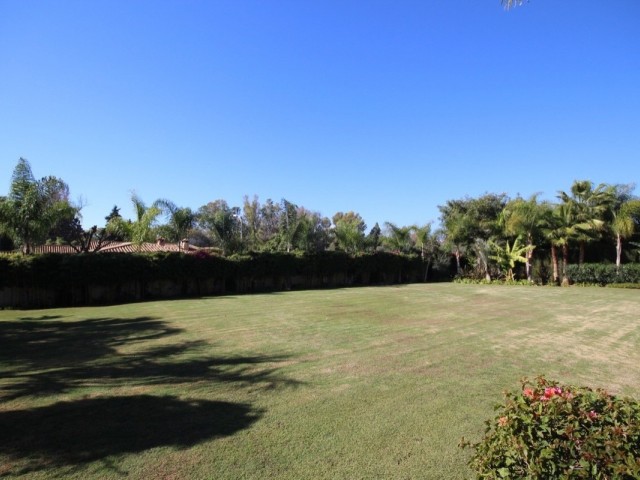6 Slaapkamer Villa in Guadalmina Baja