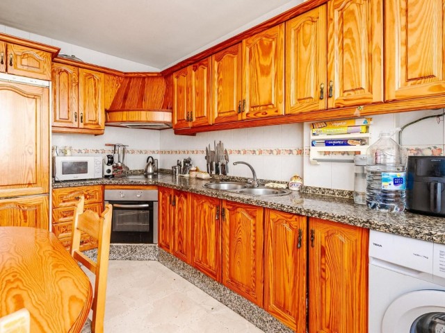 4 Bedrooms Villa in Estepona