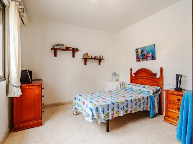 4 Bedrooms Villa in Estepona