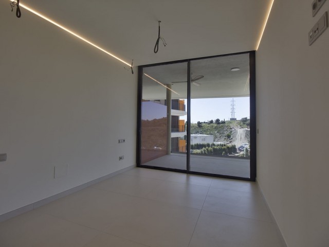 2 Sovrums Lägenhet i Fuengirola