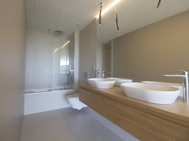 2 Sovrums Lägenhet i Fuengirola