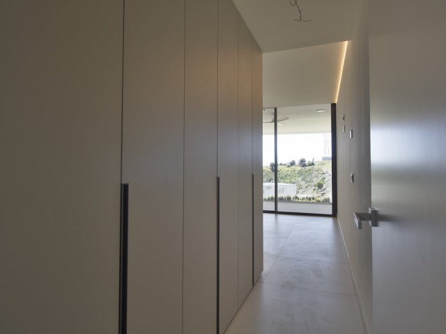 2 Sovrums Lägenhet i Fuengirola