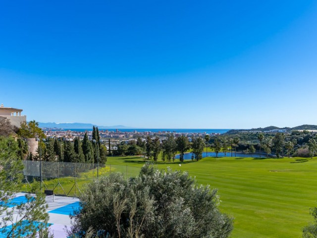 Penthouse, Cerros del Aguila, R5354497