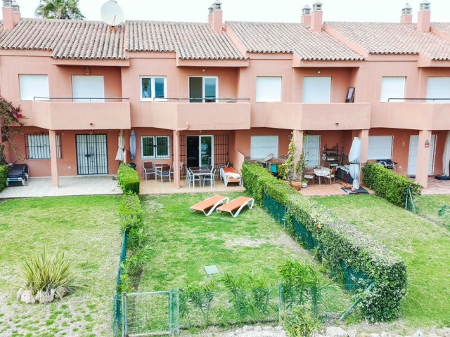 3 Slaapkamer Rijtjeshuis in Manilva