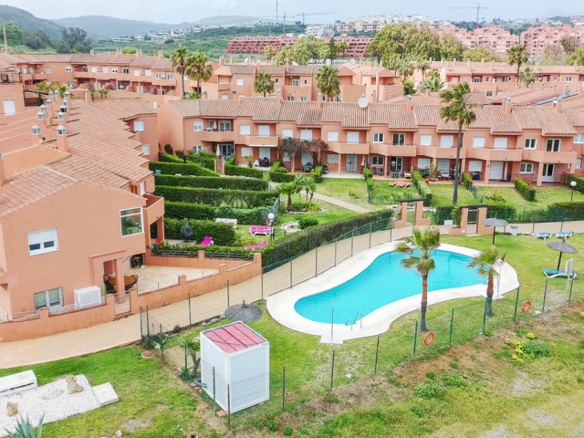 3 Slaapkamer Rijtjeshuis in Manilva