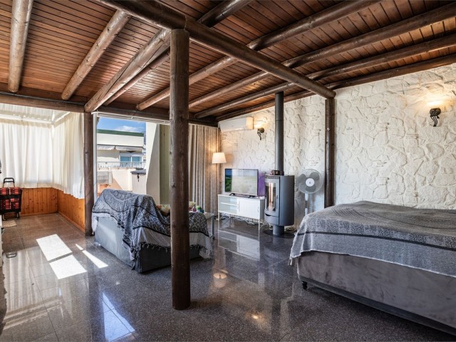 Penthouse in Los Boliches