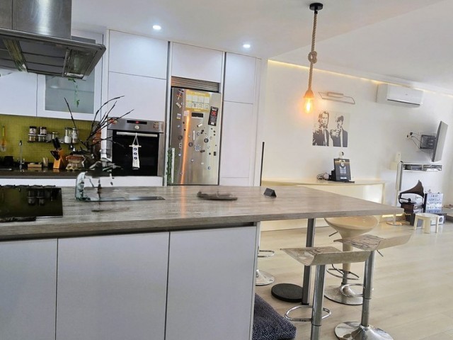 Villa, Las Chapas, R5354938