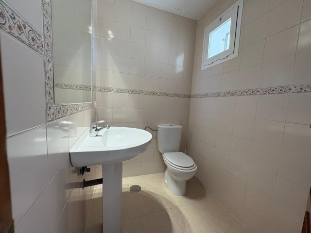 4 Bedrooms Townhouse in Estepona