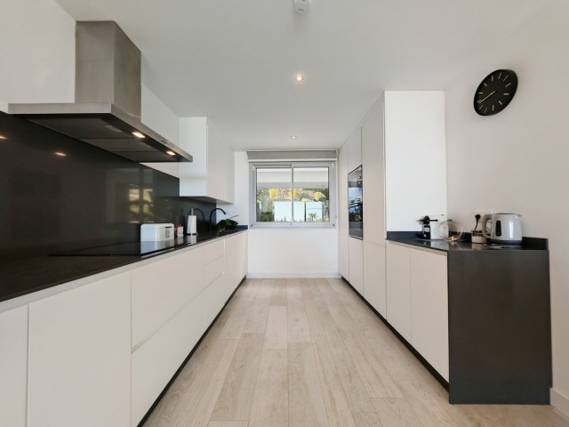 2 Soveroms Leilighet i Casares