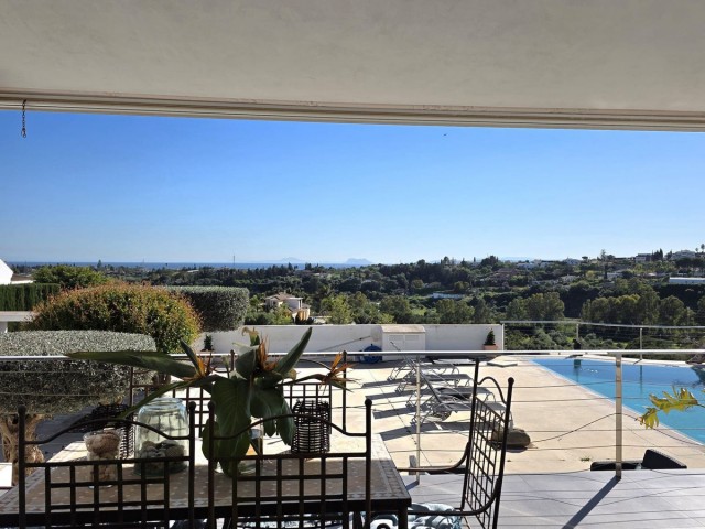 4 Soveroms Villa i Estepona