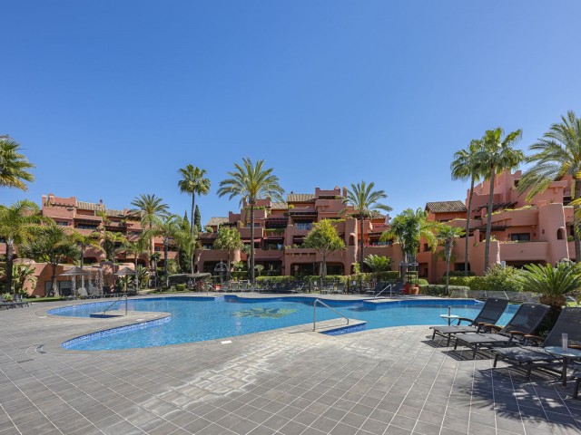 Penthouse in New Golden Mile