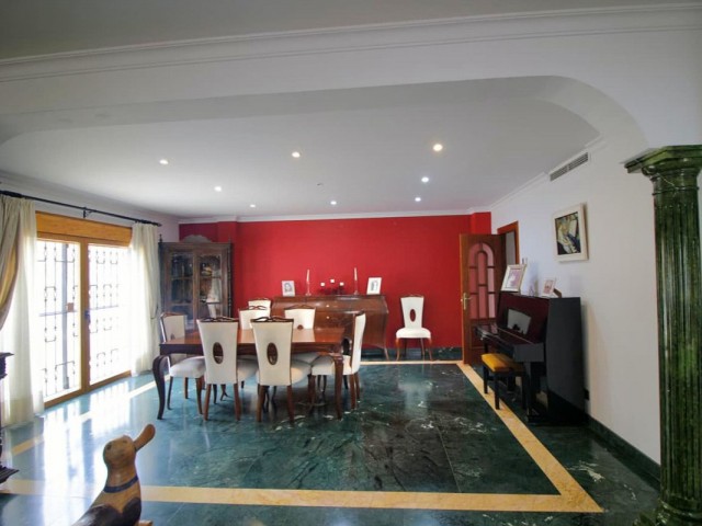 6 Sovrums Villa i Benalmadena