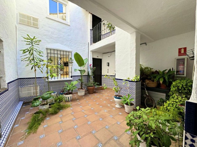 Huoneisto, Puerto Banús, R5233408