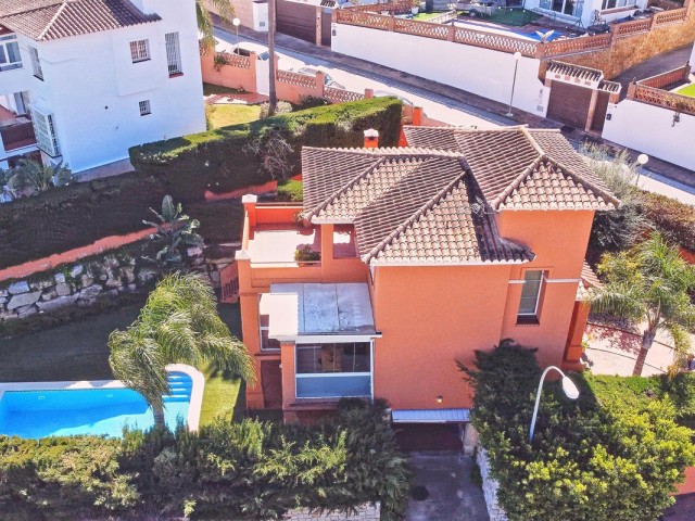 Villa avec 3 Chambres  à Mijas