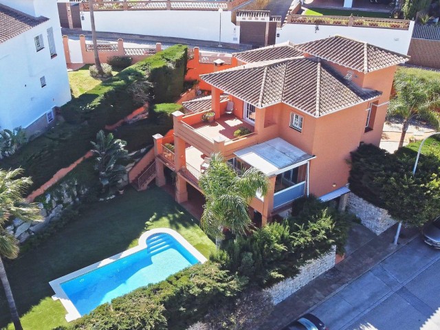 Villa avec 3 Chambres  à Mijas