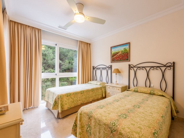 3 Bedrooms Apartment in Nueva Andalucía