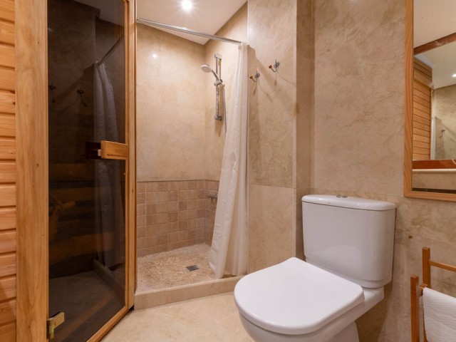 Kattohuoneisto Mijas Golf