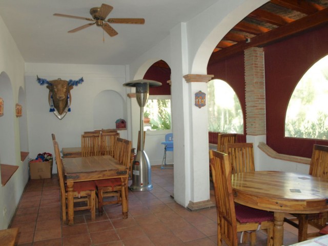 Liikekiinteistö Mijas