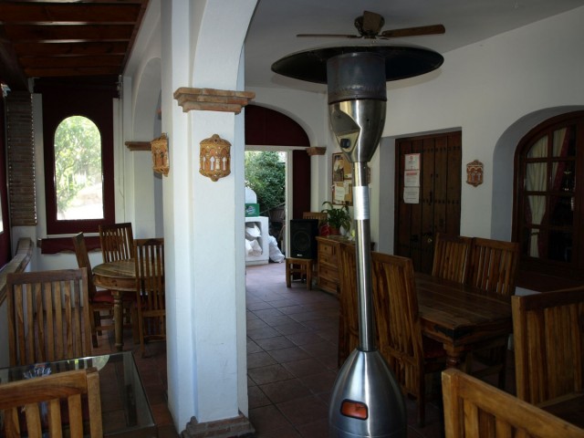 Liikekiinteistö Mijas