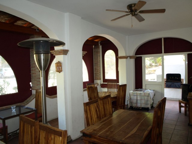 Liikekiinteistö Mijas