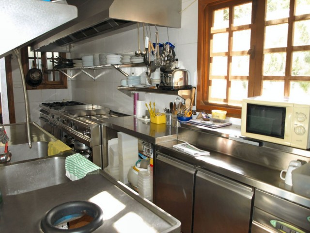 Liikekiinteistö Mijas