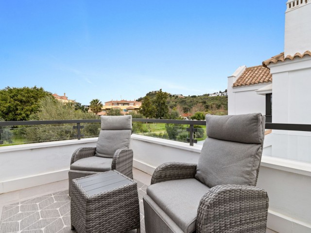 Adosado con 4 Dormitorios  en La Cala de Mijas